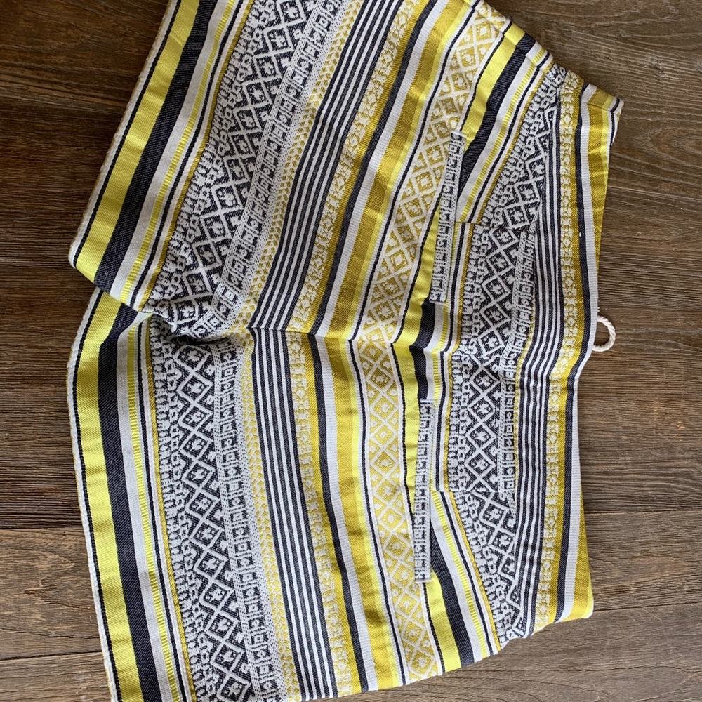 LOFT Riviera Shorts - Picture 3 of 3